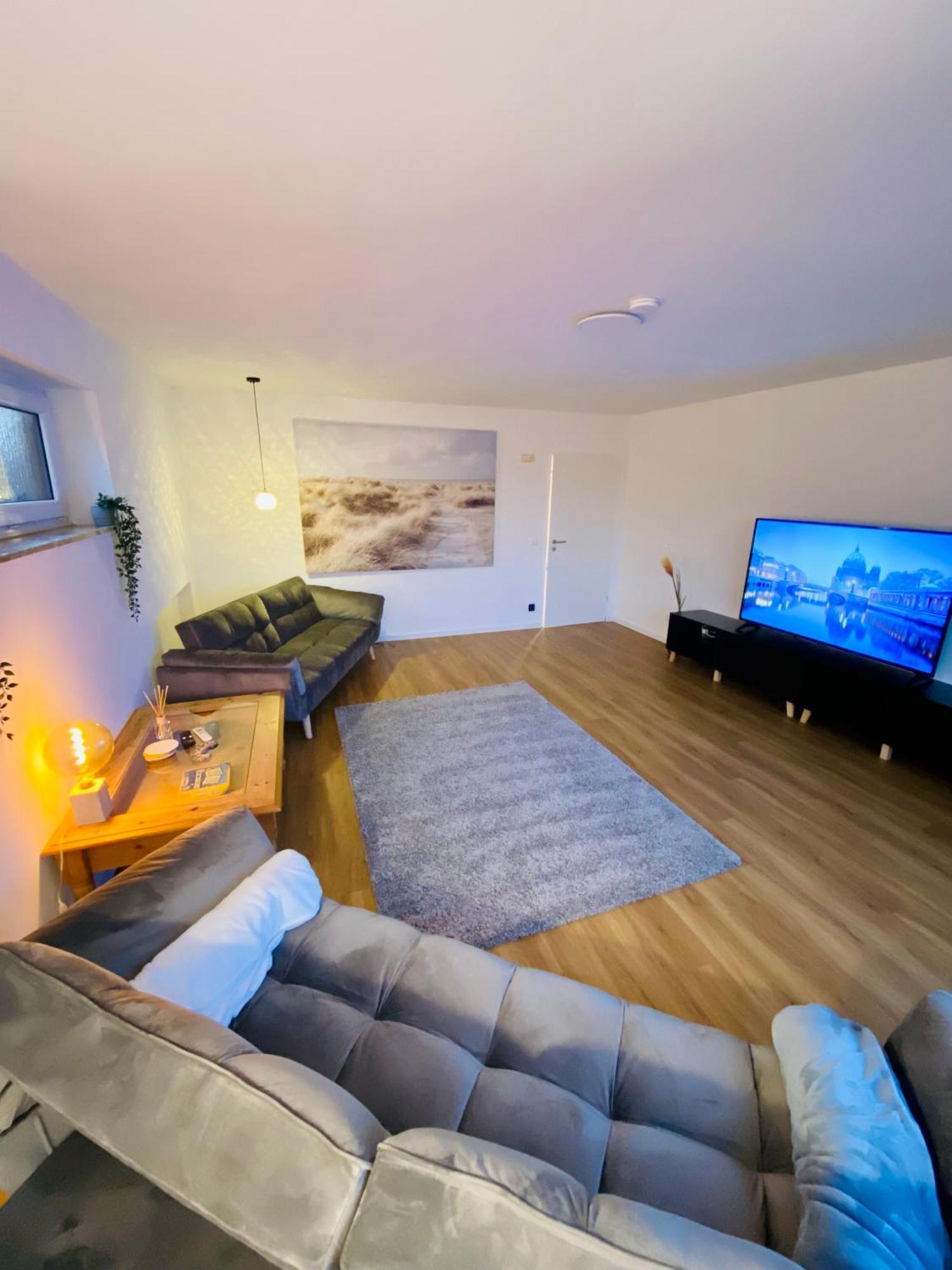 Traumhafte 115 Qm Ferienwohnung Am Steinhuder Meer, Ruhig, Komfortabel, Loggia, Parkplatz, Wifi Wunstorf Exteriér fotografie
